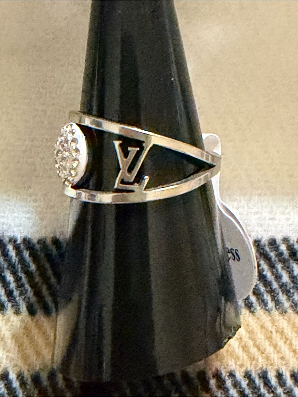 Stainless Steel Silver Crystal Pavé Round Logo Band Ring - Picture 4 of 4